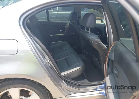 2007 BMW 525I из США, поврежденный, VIN WBANE53587CW68145